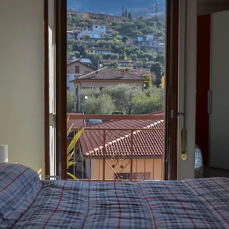 Blue Lagoon Apartment Sulzano